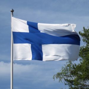 suomen lippu 2018