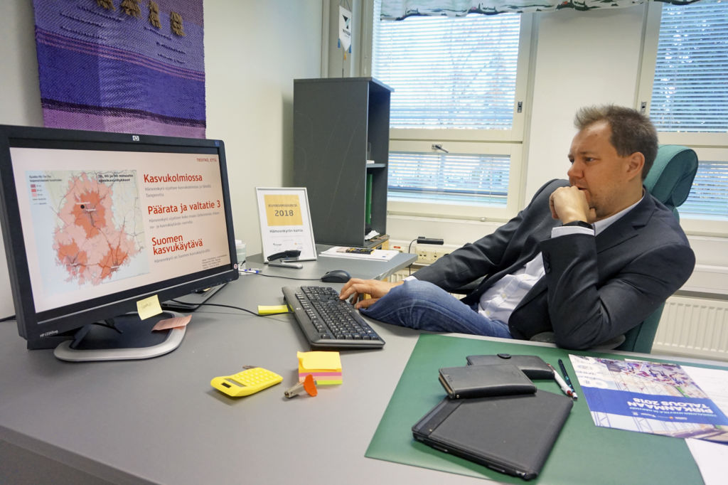 Hämeenkyrön Yrityspalvelut Oy:n toimitusjohtaja Markus Pikka vakuuttaa, että Hämeenkyröllä on avaimet tulevaisuuteen.  – Pärjäämme asumisen ja yrittämisen tyyssijana, hän kiteyttää.