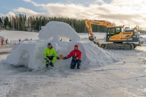 Kaivureiden lumenveistokisat 2019