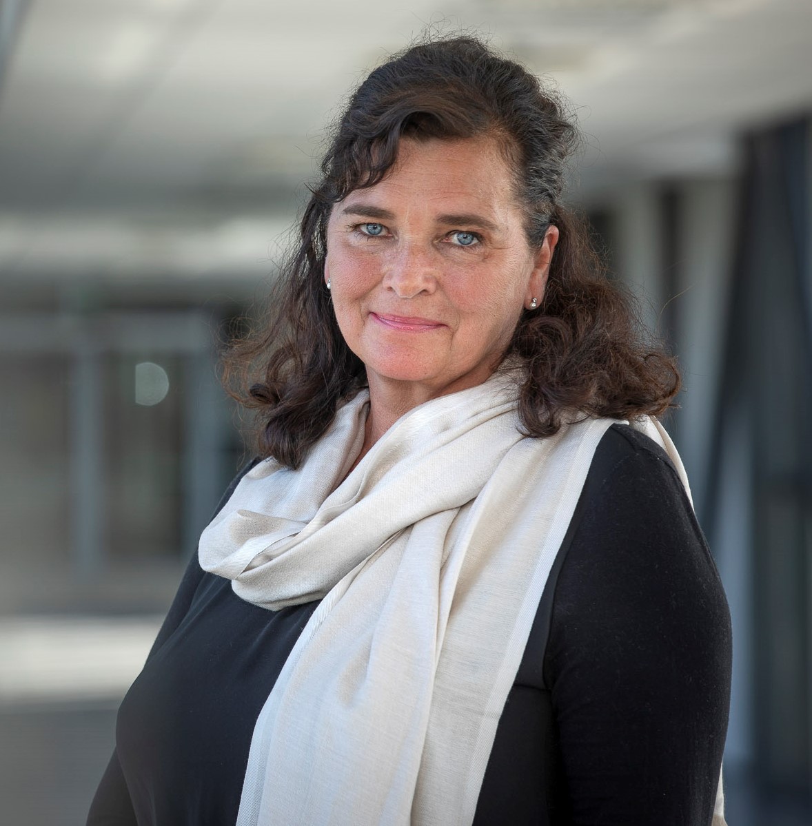 Pirha palaa Marina Erholan johtoon